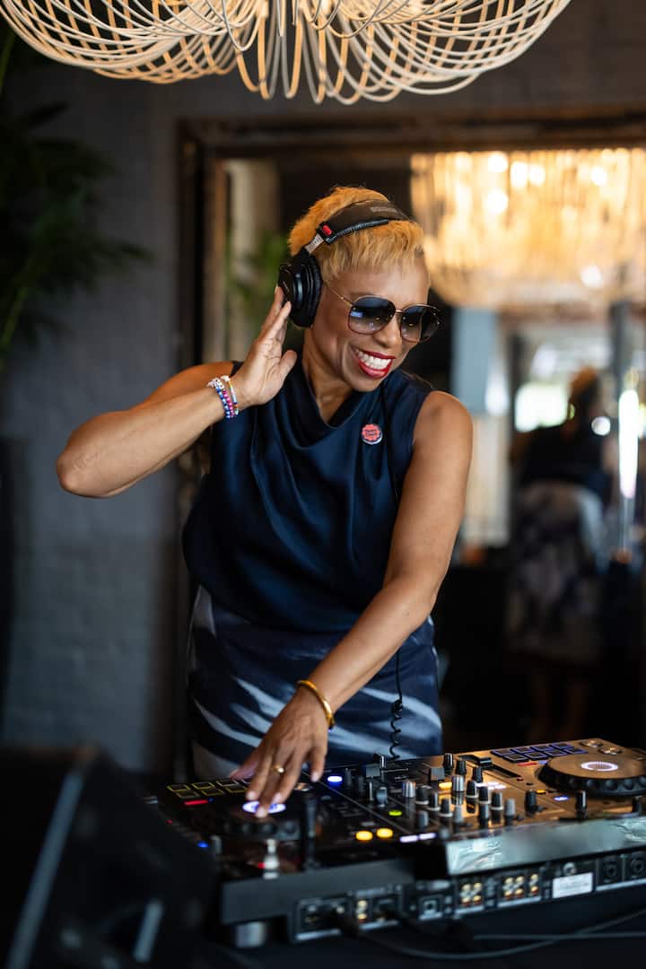DJ Lady D