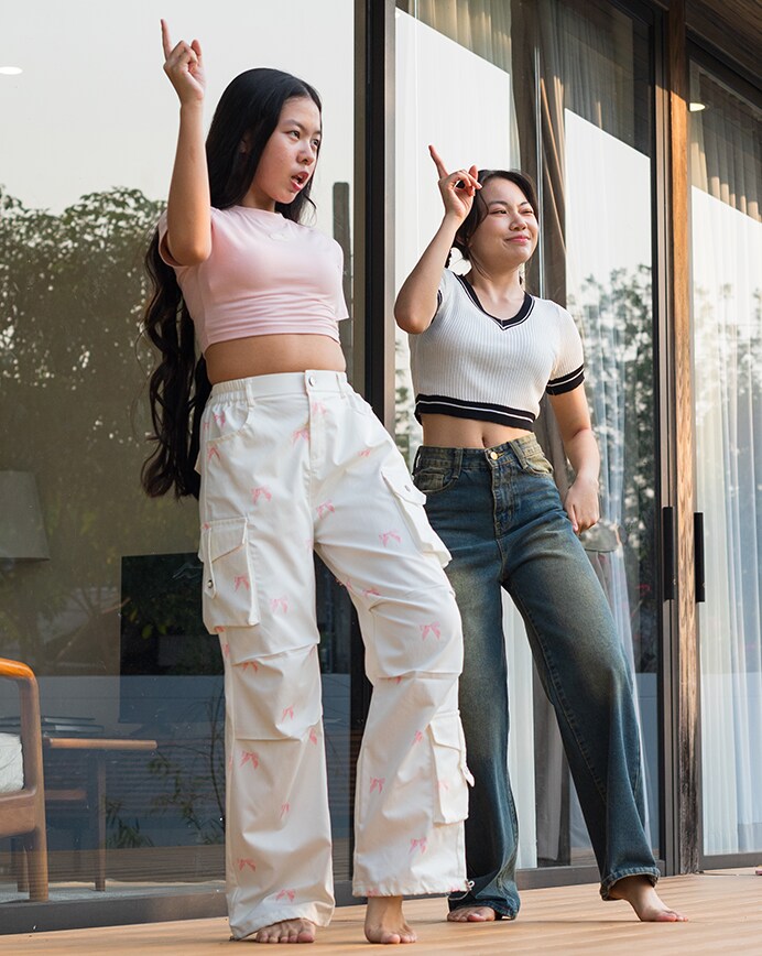 SEVENTEEN Airbnb Passphoto Event LA