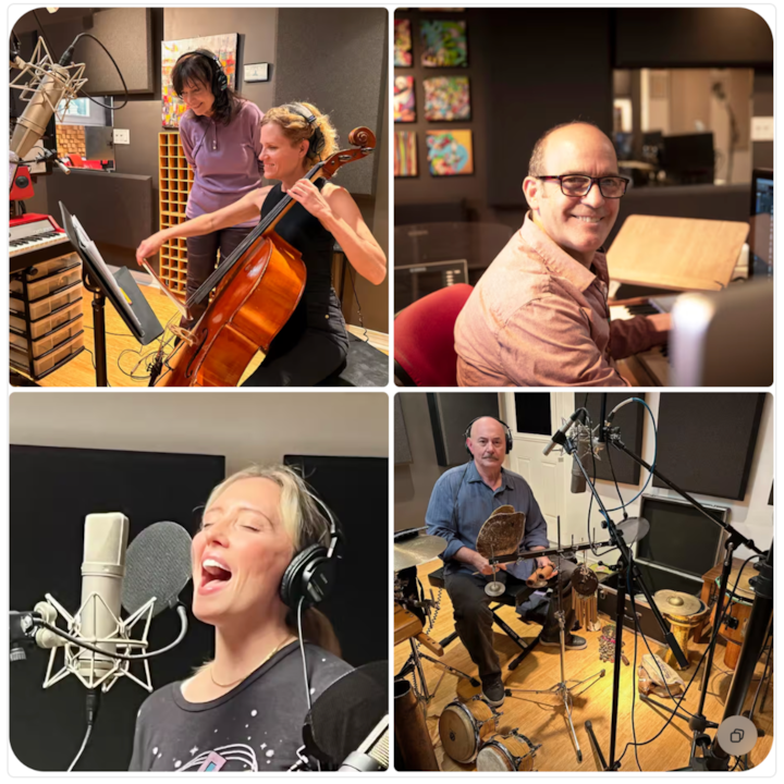 Activités d'atelier musical : une violoncelliste qui répète avec de l'aide, un pianiste qui compose, une chanteuse qui enregistre avec un casque et un percussionniste qui teste plusieurs tambours et instruments de percussion.