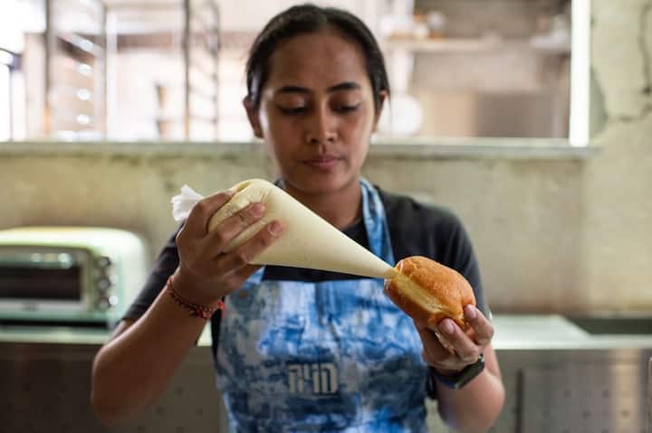 Room4Dessert - Bomboloni 