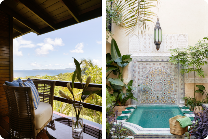 Un balcon confortable sur lequel se trouvent une chaise en osier aux coussins rayés et une table en verre, avec vue imprenable sur une végétation tropicale et l'océan au loin. À côté, une cour luxueuse avec une petite piscine dans une végétation luxuriante, devant un mur en mosaïque décorative surmonté d'une lanterne.
