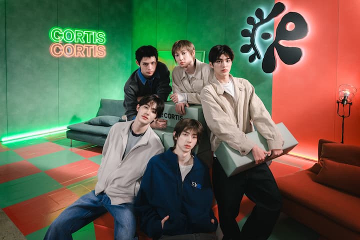 CORTIS 멤버 단체 사진