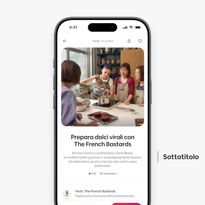 Esempio di annuncio di un'Esperienza Airbnb su un dispositivo mobile, che propone un corso di pasticceria durante il quale gli ospiti imparano a preparare dolci insieme.