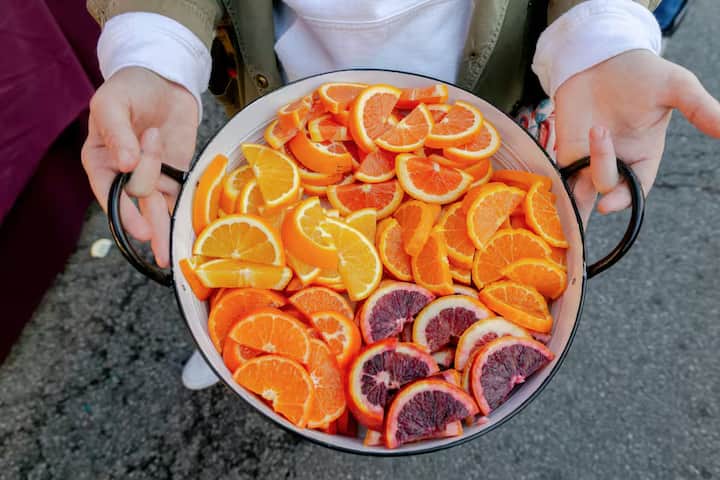 bowl of orange slices