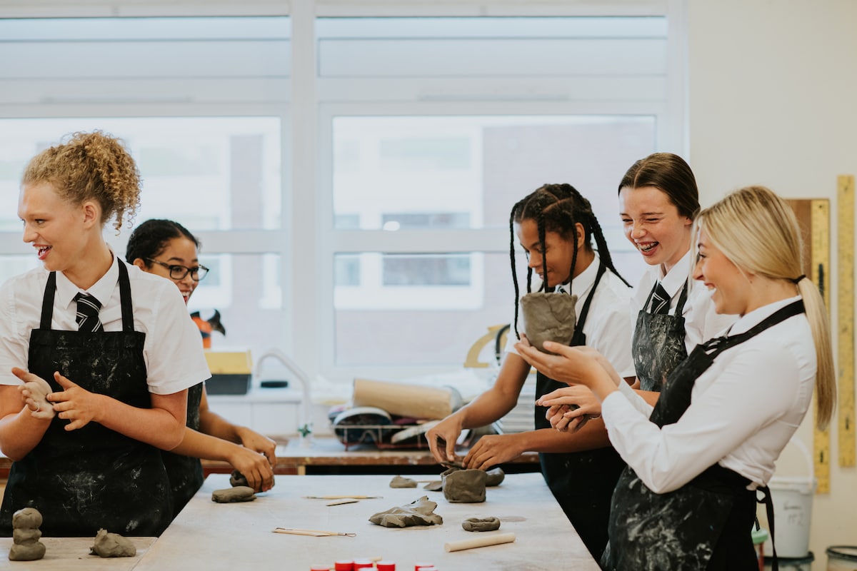 Pottery or ceramics workshop in Paris