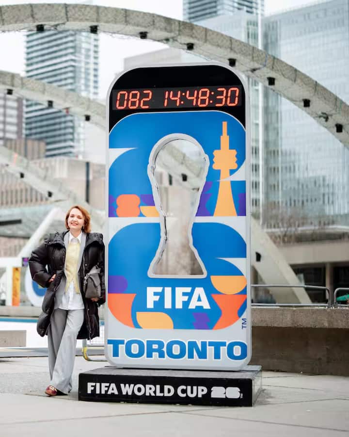Countdown clock in Toronto with a trophy graphic in a downtown plaza