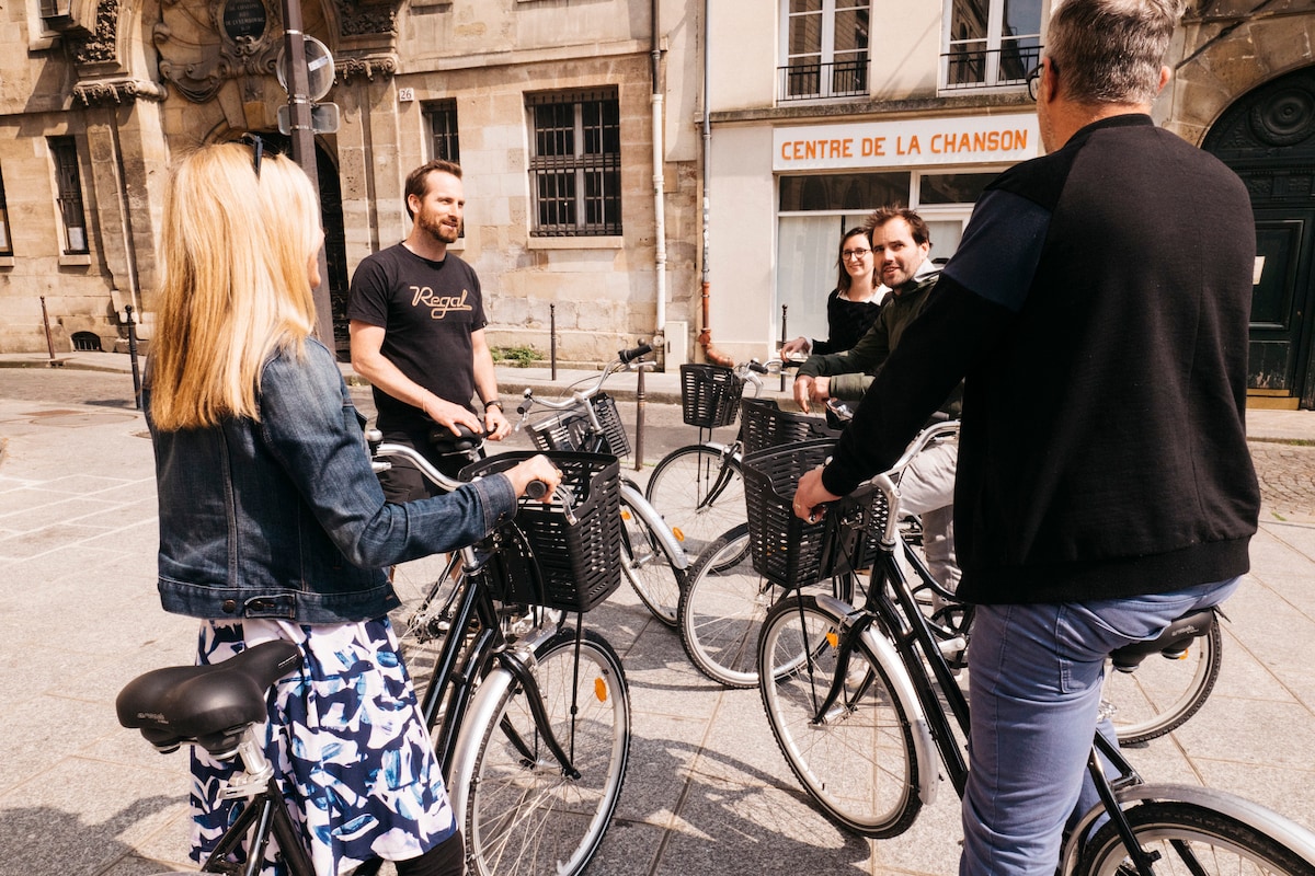 Biking tour in Paris
