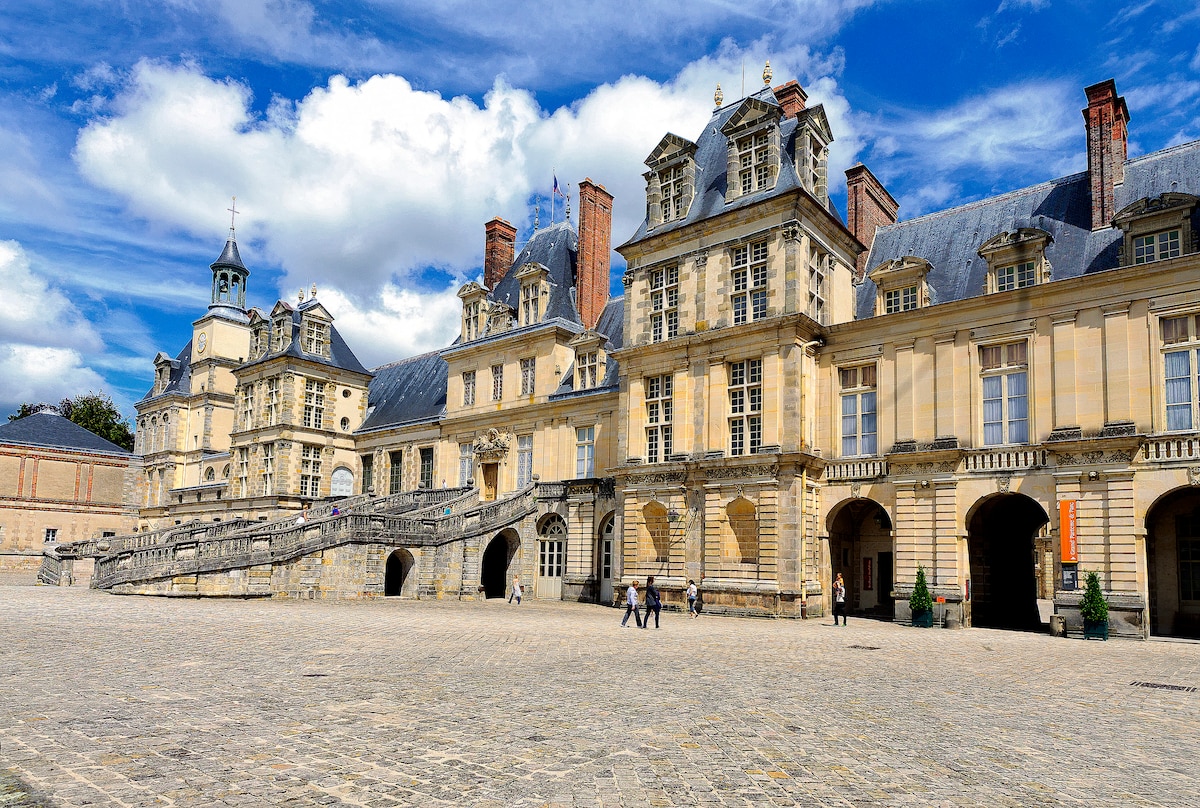 Fontainebleau tours from Paris