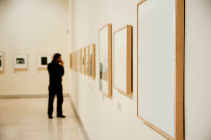 Art gallery tours in Paris