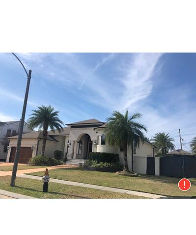 The Louis XIV Mansion gallery image 2