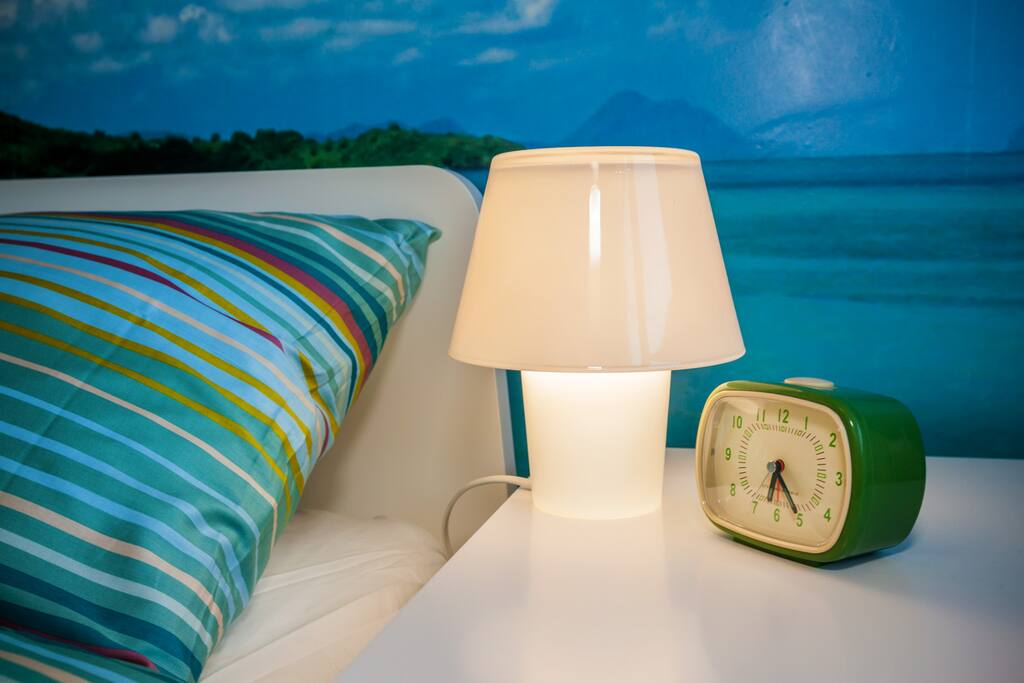 Bedroom detail