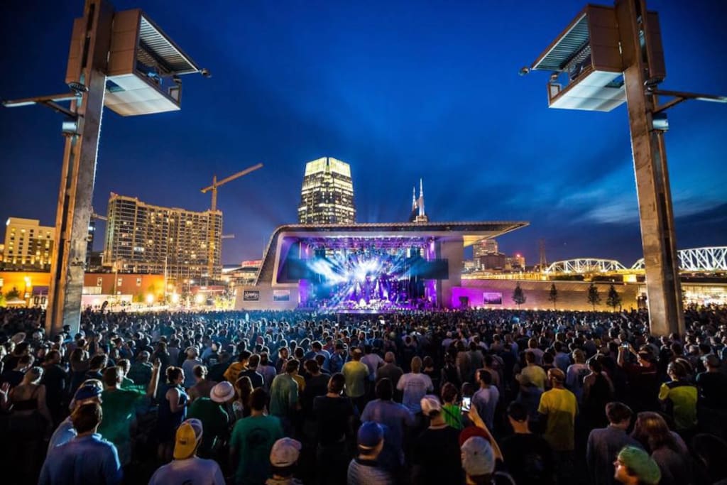 Ascend Amphitheater just 5 blocks away!