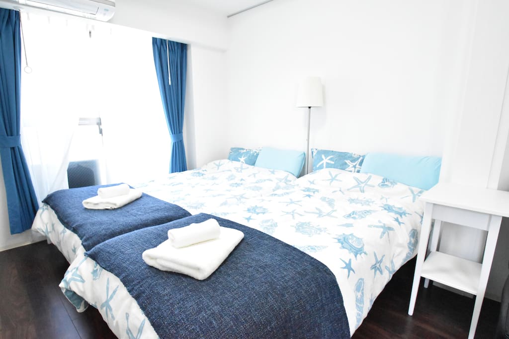Semi-double and Single beds