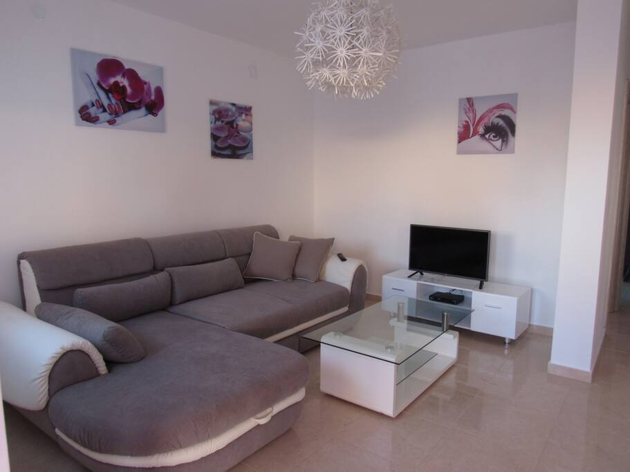 Living room with white atmosphere.
