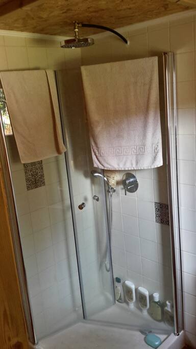 The shower is spectacular