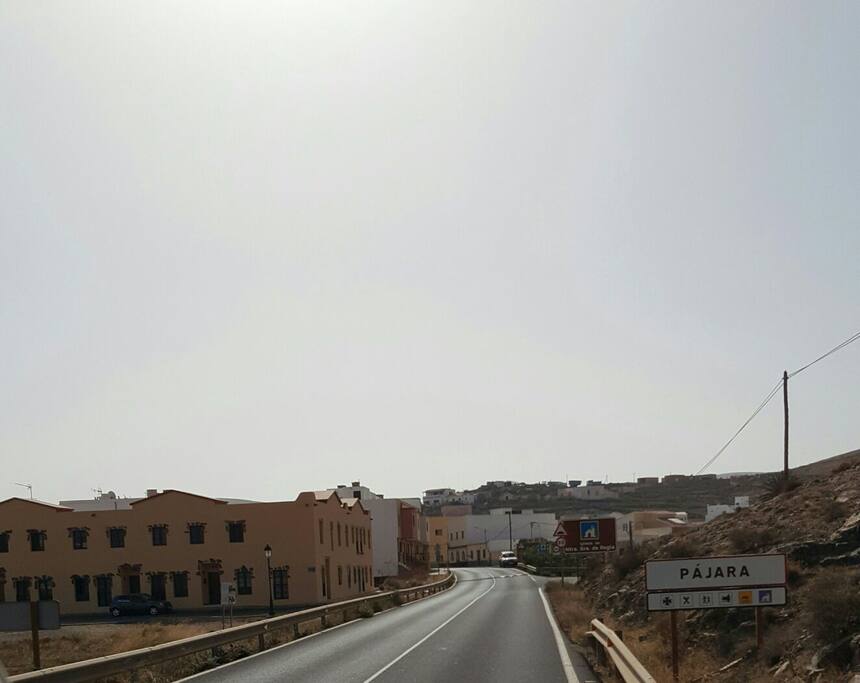 Está es la entrada al pueblo si vienes desde la parte sur de la isla, por ejemplo desde el puerto de Morro Jable.