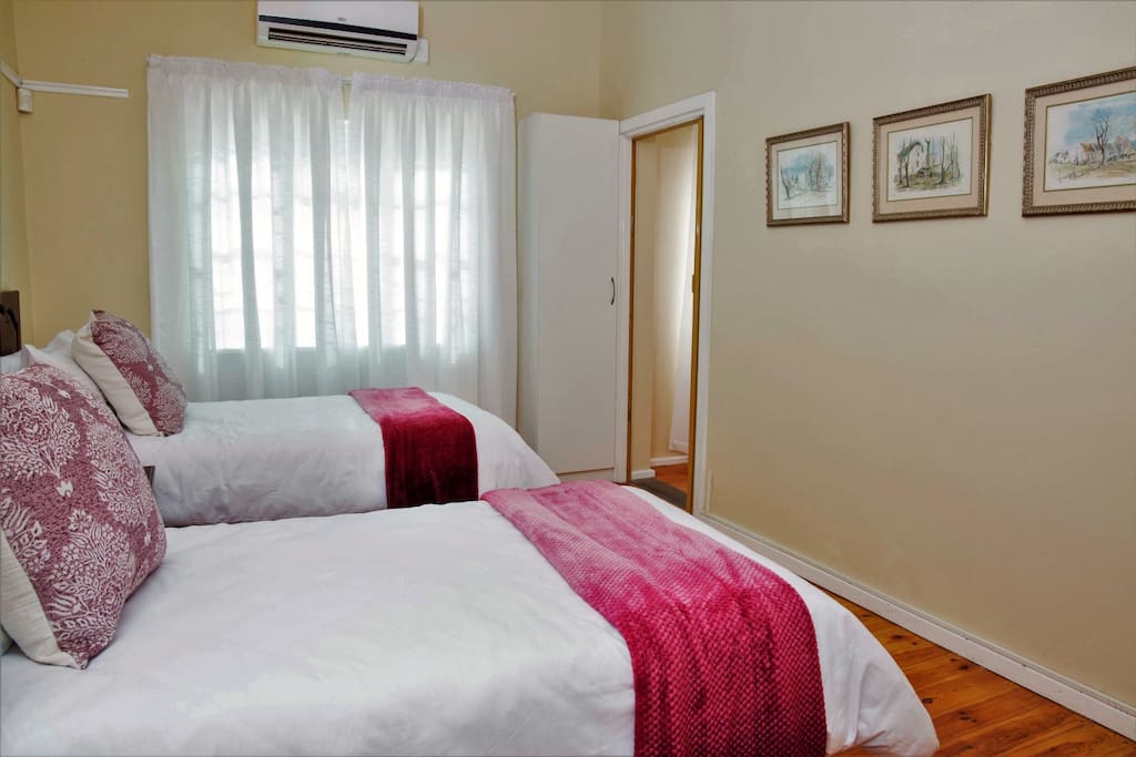 Pink Single Bed en-suite room