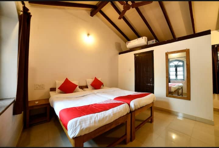 Xavier's Guest House Standard Classic Room