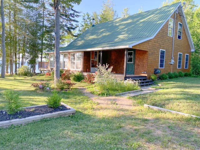 Magnolia Lane Cottage