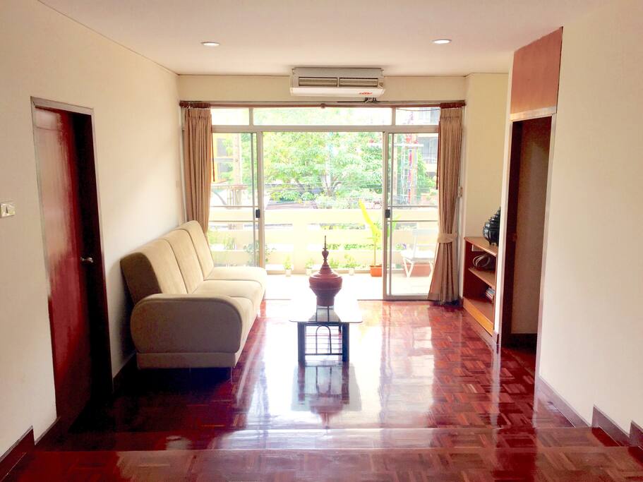 Living room 2