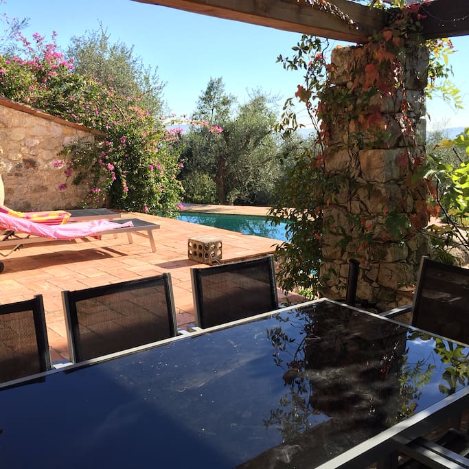 Outdoor dining area