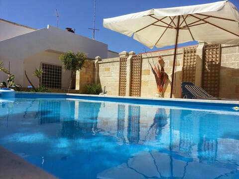 LECCE Casalabate  Villa with Pool