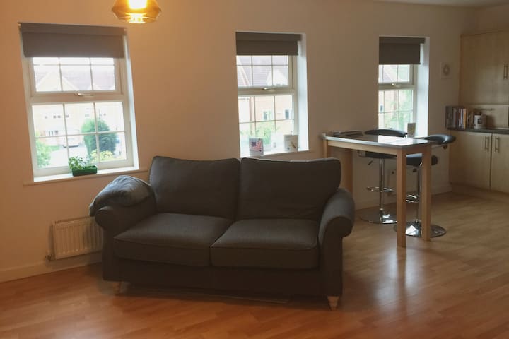 Modern 2 bedroom Flat on outskirts of Doncaster