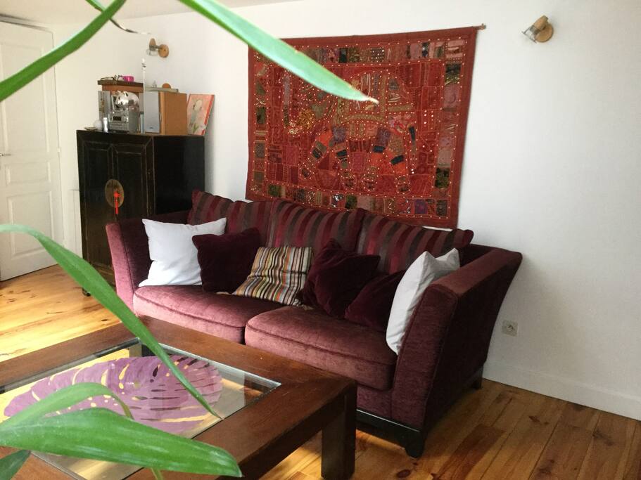 Sofa bed / Canapé-lit