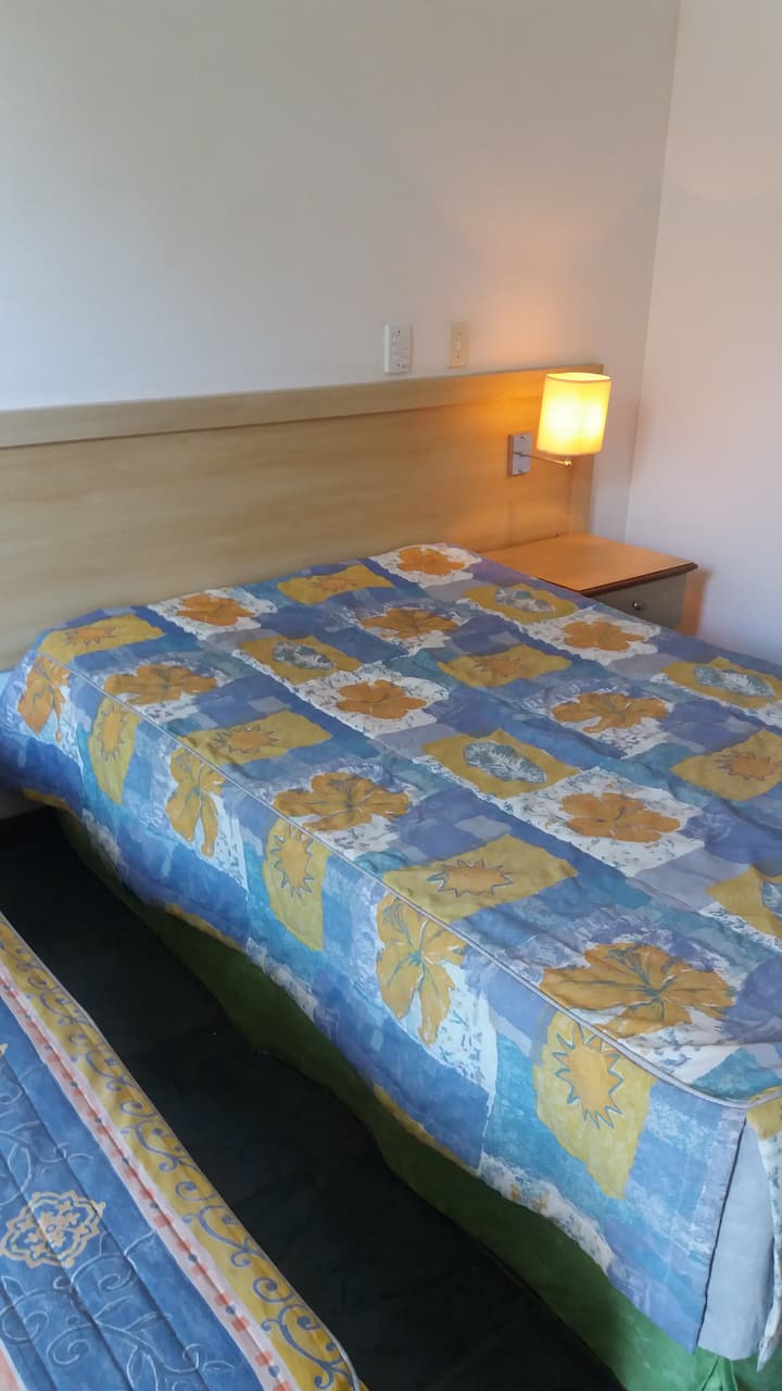 повеќекреветна соба 