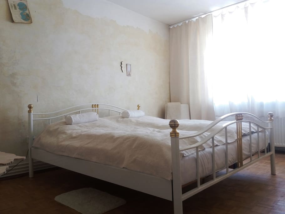 The Day Room / The King-Size Bed