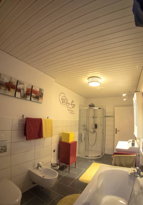 Eigenes Badezimmer
Your private bathroom