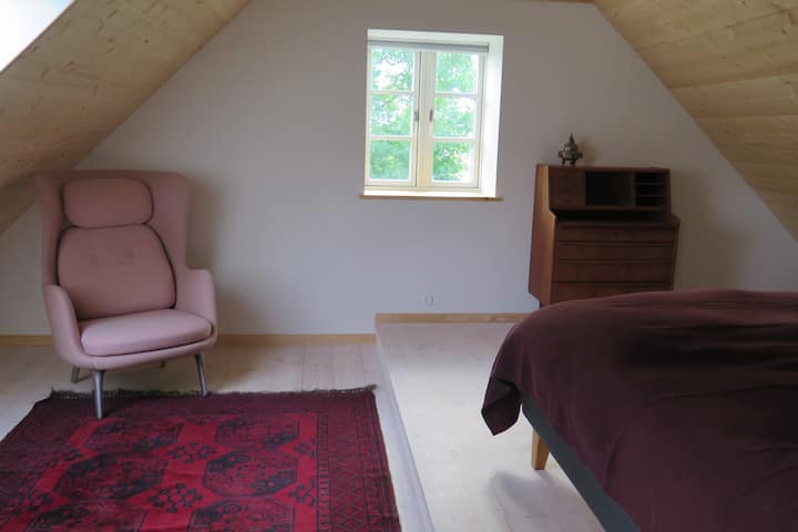 Druhá spálňa s úplne novou manželskou posteľou