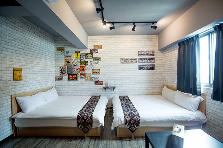 下樓就逛街 一中街遇見夏天 風格主題房 可包棟 Casas En Renta En North District Taichung Taiwan