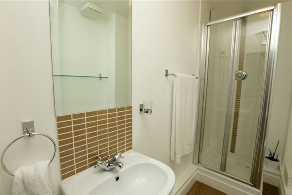 En suite bathroom