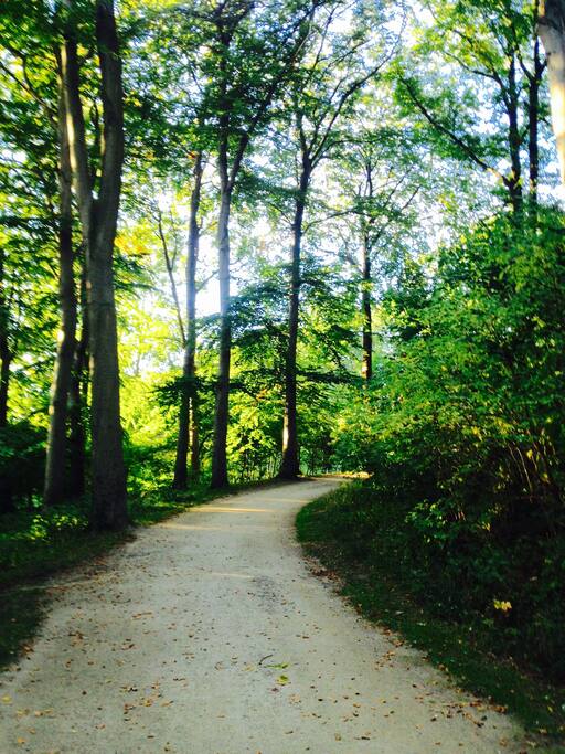 Another Park only 5 minutes away (walking distance)