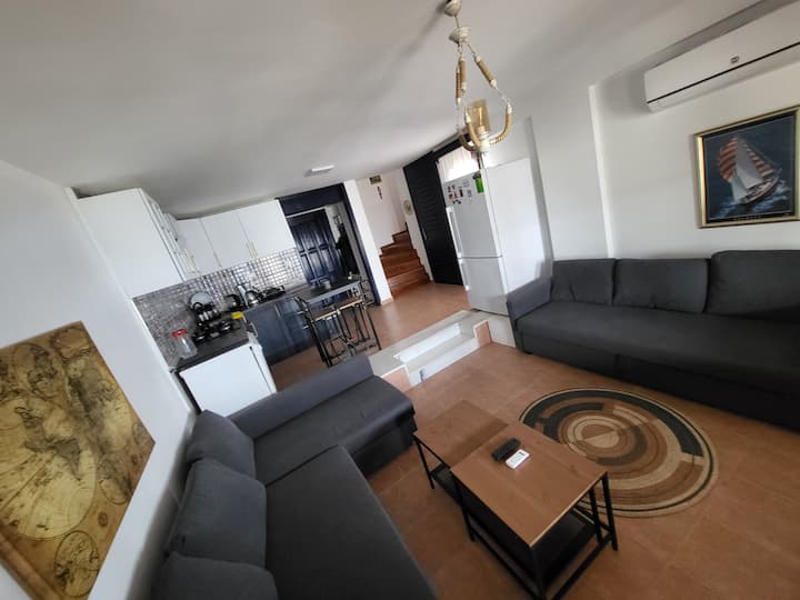 Mükemmel Deniz Manzaralı Ve Havuzlu Dubleks Villa - Gümüşlük