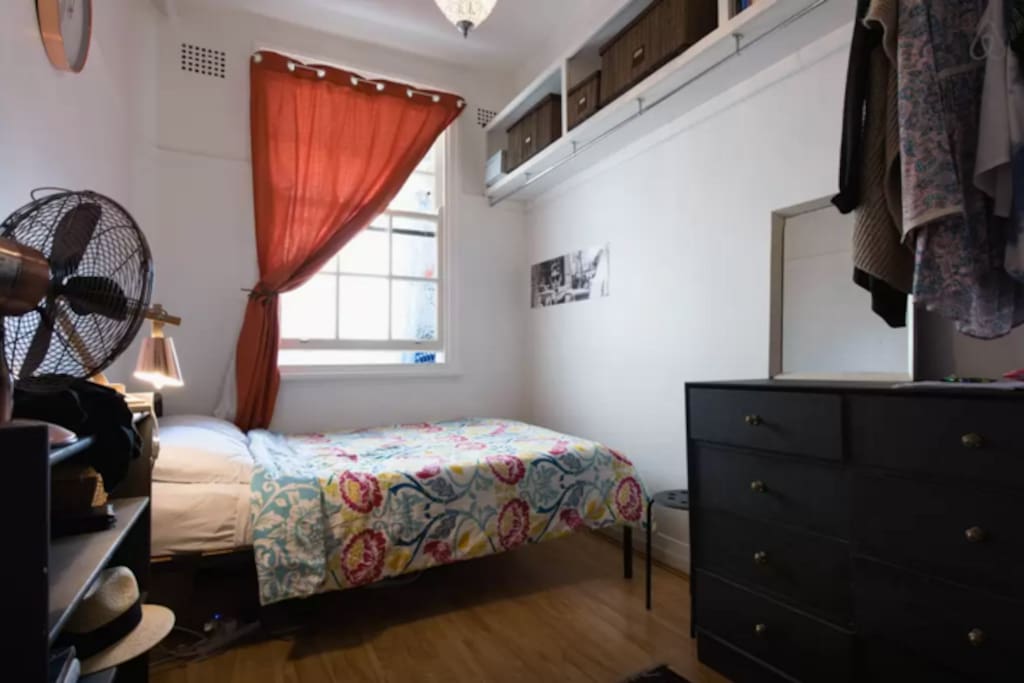 Sunny double bedroom with linen provided