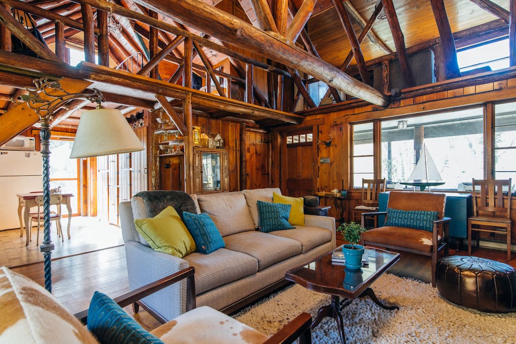 Main room.