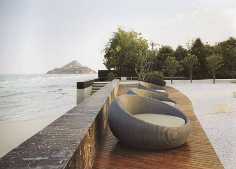 Beachfront Location