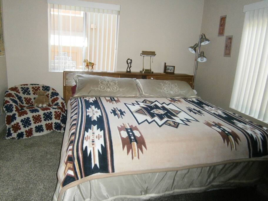 king bed
