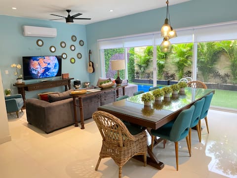 Successful Airbnb property: Casa Paraiso del Sol awaits you! in Punta Vista