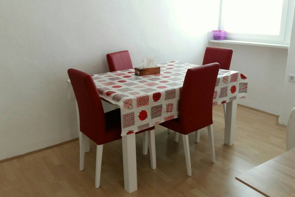 Eating corner ...