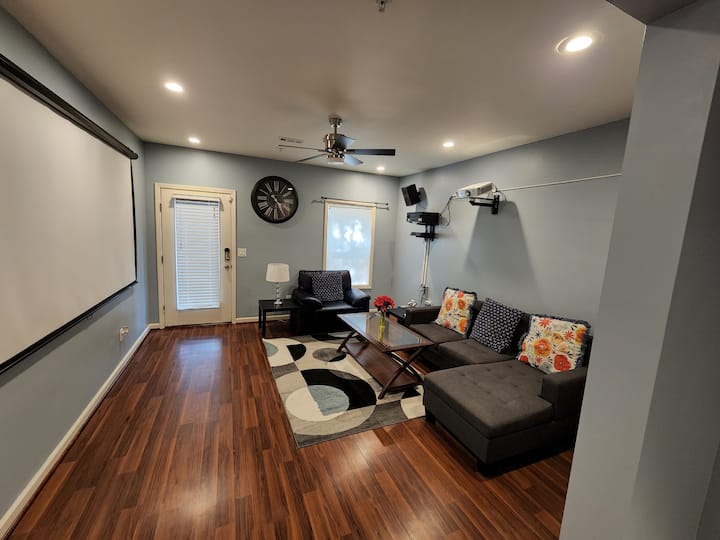 Cozy Condo Basement Suite By The Braves Stadium