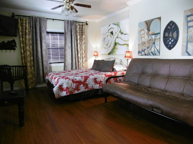 Appartement-B&B au coeur du village