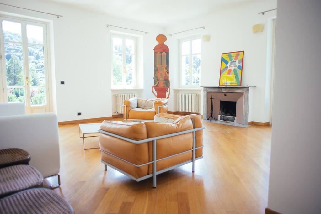 Salone