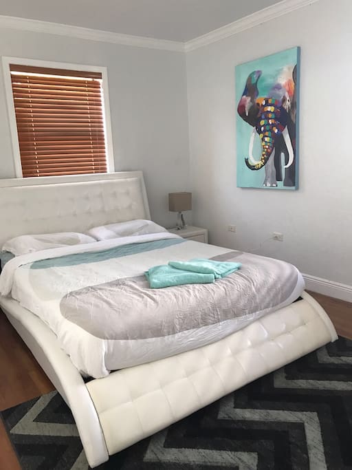 THE BEDroom B