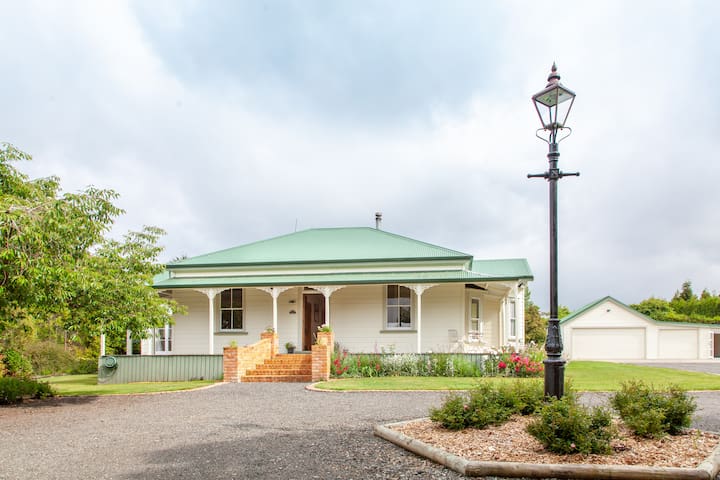 Exclusive Use Country Villa - No Cleaning Fee