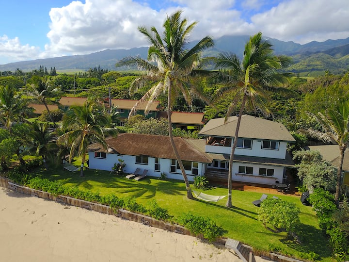 Coconut Cabana Beach front home Waialua 30 nts Houses for Rent in