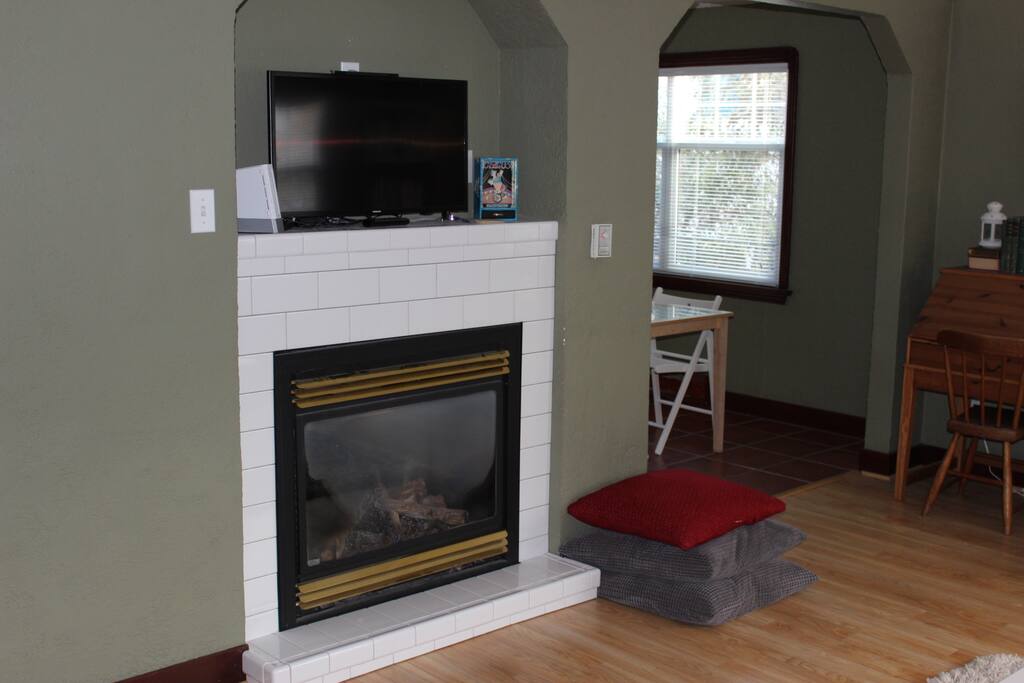 A flat-screen smart TV is available for use. Note there is no cable, but there is Netflix.