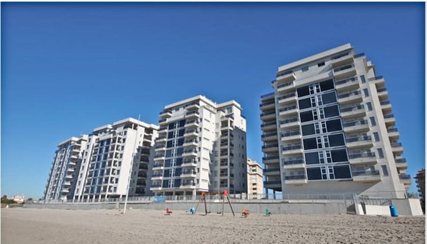La Manga Holiday Apartments managed Airbnb listing 3
